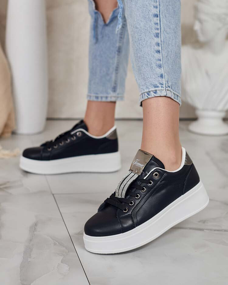 Resti Women's sporty sneakers with zircons Jocix