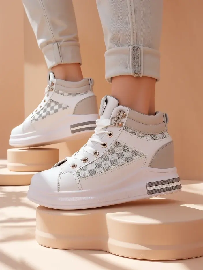 Resti Women's platform sneakers Erron