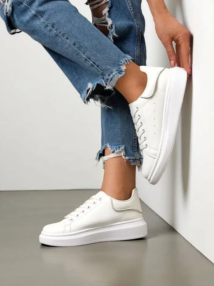 Resti Women's Sports Sneakers Cynthie