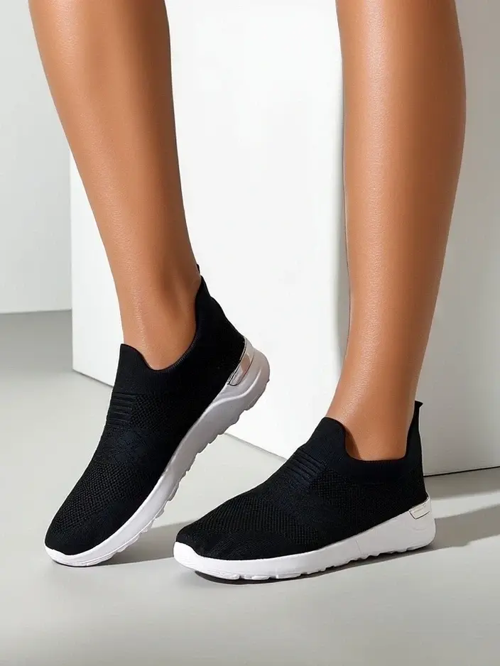 Resti Women's slip-on fabric sports shoes Satet