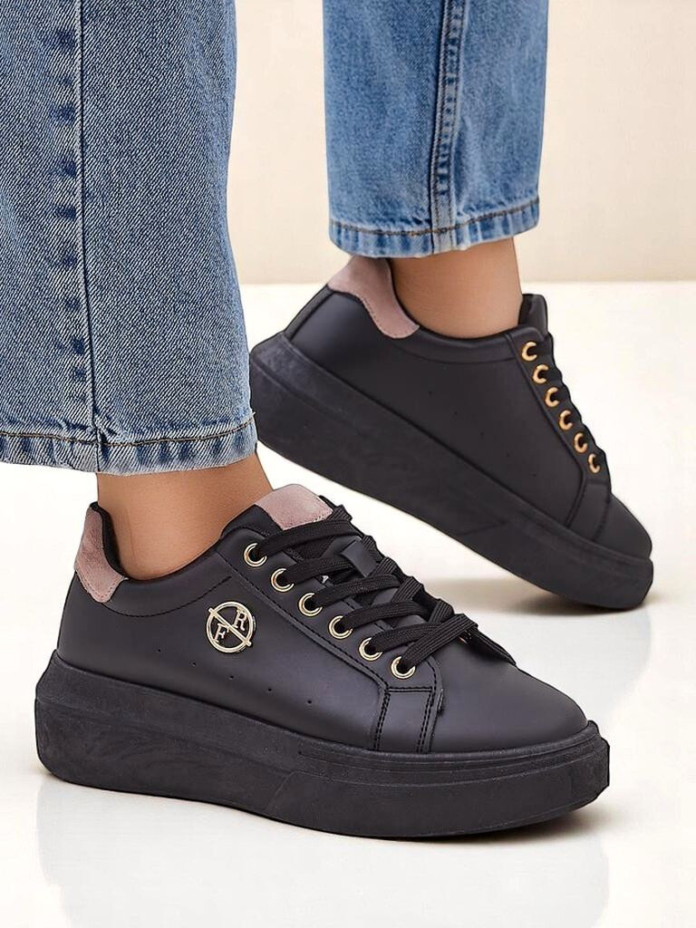 Resti Women's sporty sneakers Clevermood