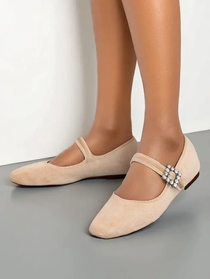 Resti Women's ballet flats a' la velvet with a buckle and strap Enribes