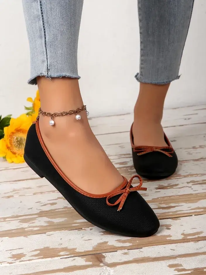 Resti Women's ballet flats with glitter and a bow Aramie