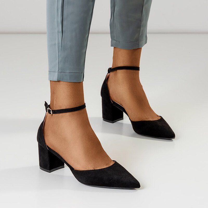 Resti Black women's sandals on the post by Rumila - Footwear