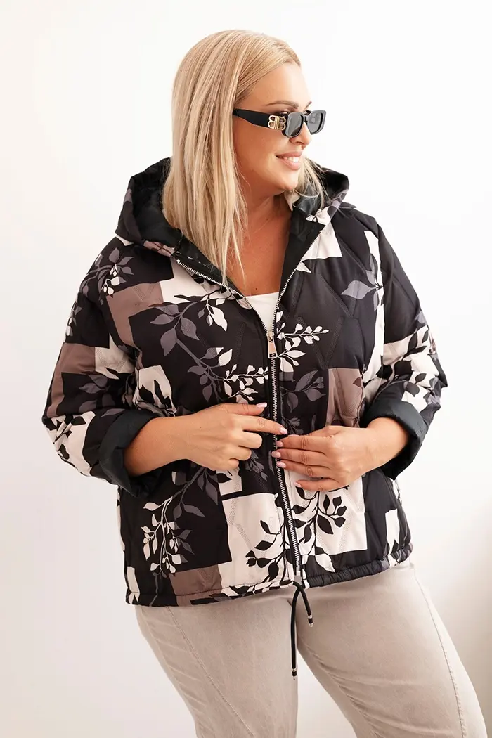 Kesi Włoski Dámská bunda Plus Size s kapucí a prodlouženým zadním dílem černá