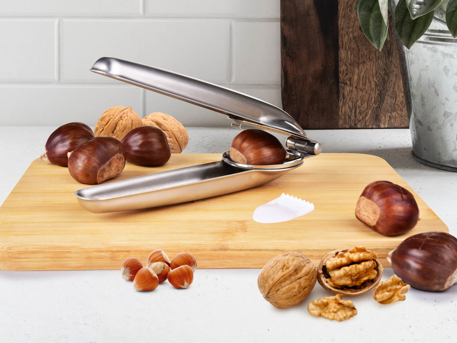 CHEF | 2v1 nerezový louskáček a kleště na ořechy a jedlé kaštany | 16 cm