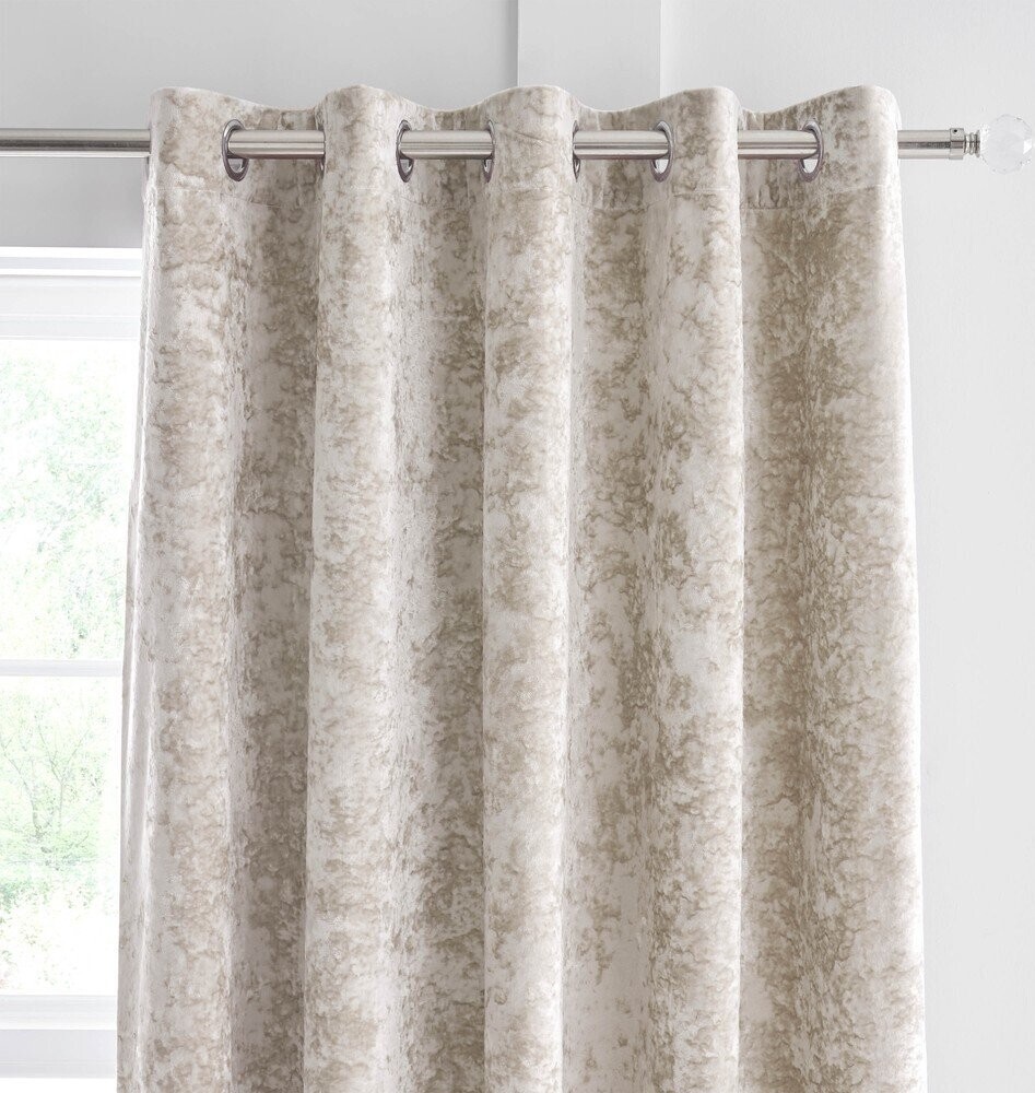 Béžové závěsy v sadě 2 ks 229x229 cm Crushed Velvet – Catherine Lansfield