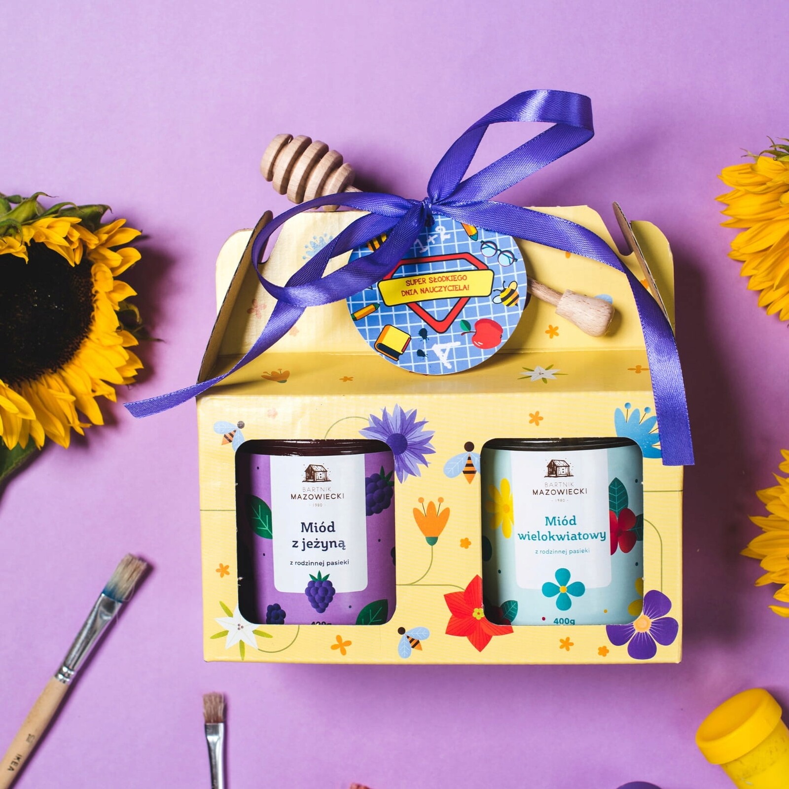 Sada s medem na Den učitelů v žluté krabičce Bartnik Mazowiecki