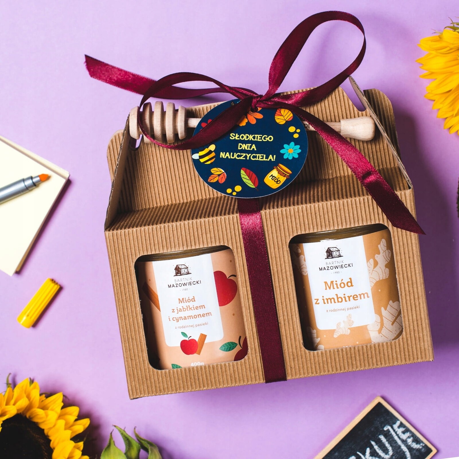 Sada medů na Den učitelů Bartnik Mazowiecki