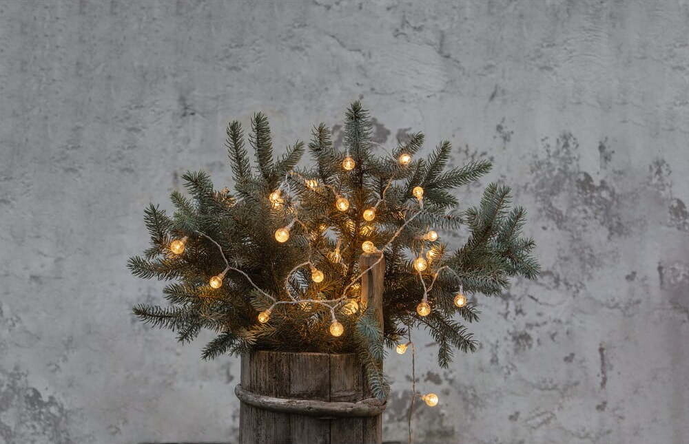 Venkovní světelný LED řetěz Star Trading Berry, délka 5 m