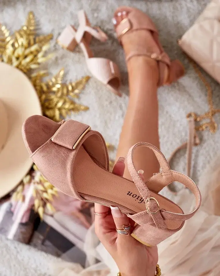 Resti Women's Colvos sandals