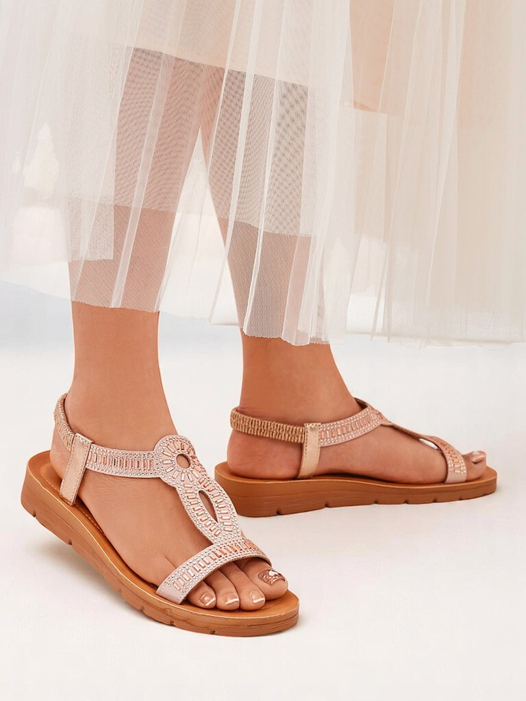 Resti Royal Fashion Women's Sandals with Decorative Ava Shine Straps