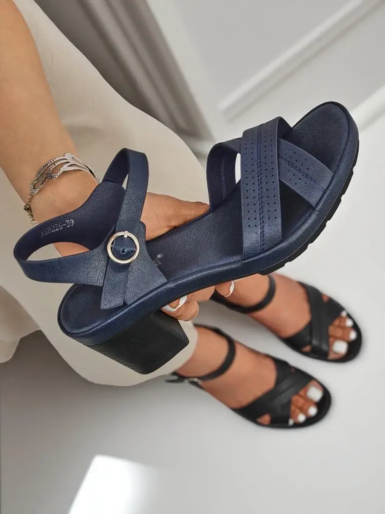 Resti Women’s sandals