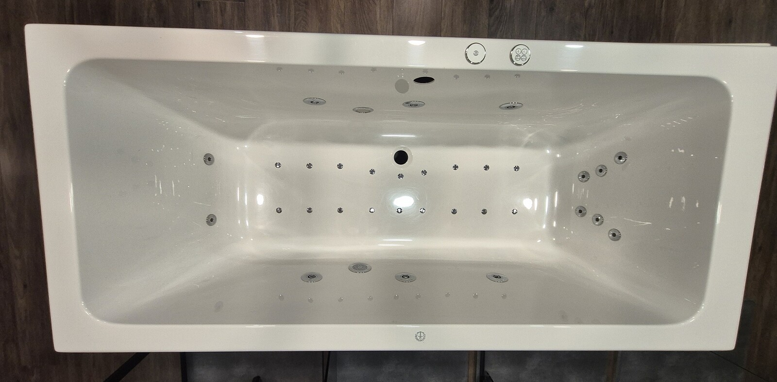 Excel Tesárek Gustavsberg Artic 170 x 75 cm Kombi elektro hydromasážní vana s airmasáží a chromoterapií VYSTAVENÝ VZOREK - BEZ ZÁRUKY NA POVRCHOVÉ VADY - TOP STAV. ZÁRUKA 1 ROK.