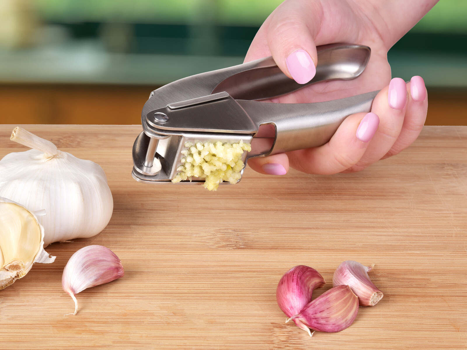 GOURMET | Masivní nerezový lis na česnek | 17 cm | ČESNEKÁTOR | Výklopná lisovací komora