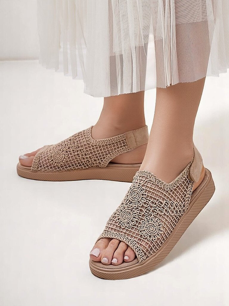 Resti Women’s Levay openwork sandals with an upper