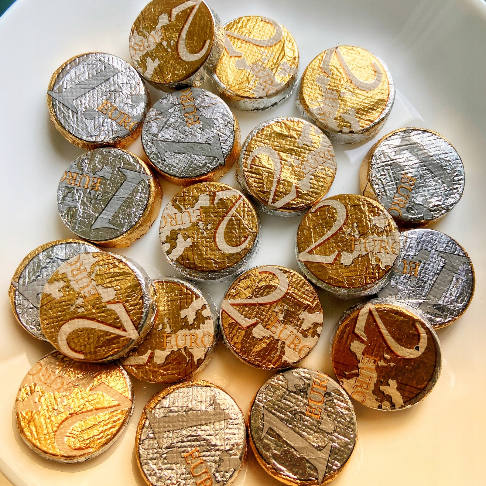 Čokoládové mince Euro mléčné 100 g (cca 19 mincí) – Chutné!