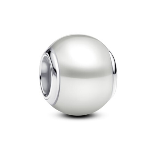 Pandora Elegantní stříbrný korálek se syntetickou perlou Moments 793781C01
