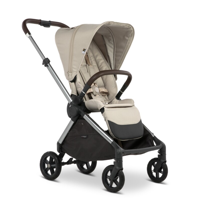 MAST M.6x Kočárek - Lion 2025