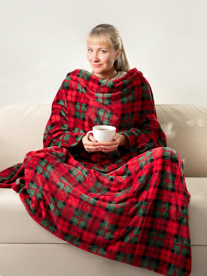 Televizní deka | TARTAN | se vzorovanými rukávy | 130 x 170 cm | 750922