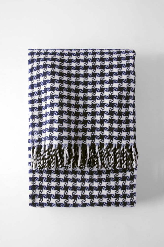 Tmavě modrá deka s příměsí bavlny 140x180 cm Emerald – Euromant