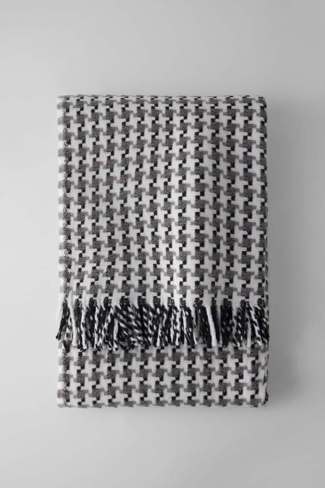 Bílá/šedá deka s příměsí bavlny 140x180 cm Pearls – Euromant