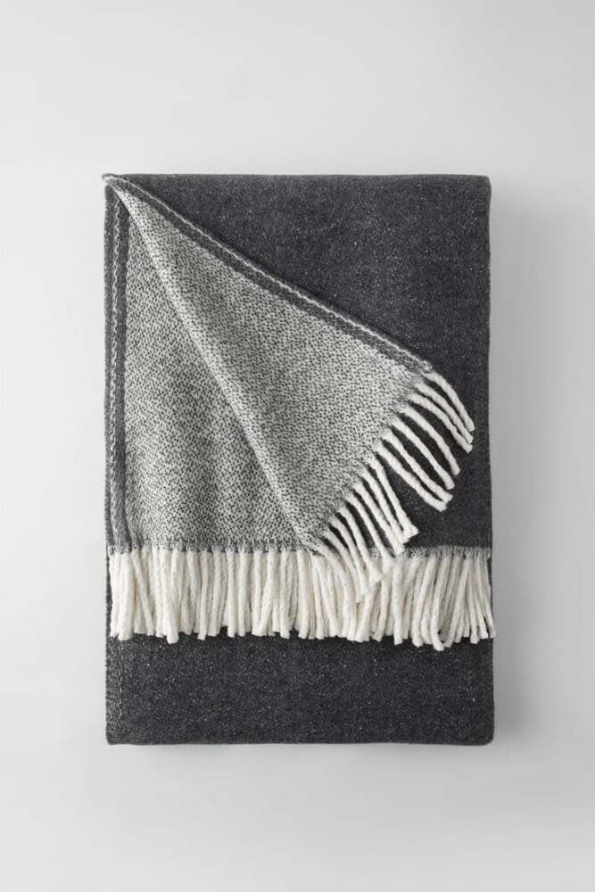 Tmavě šedá deka s příměsí bavlny 140x180 cm Kalos – Euromant