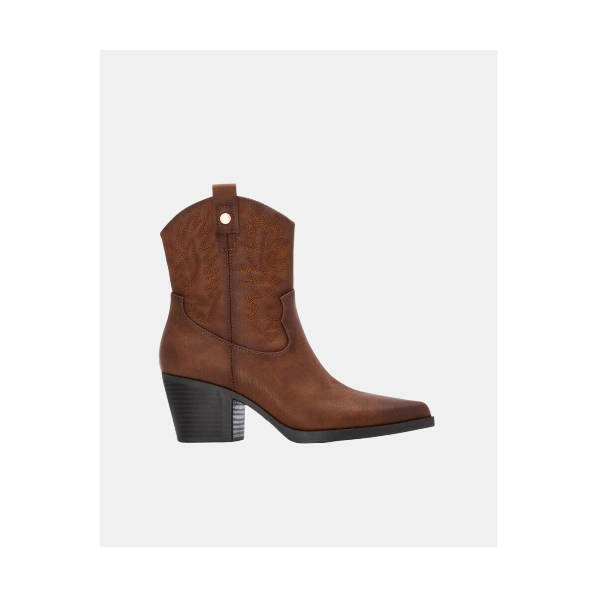 Xti  144305  Hnědá