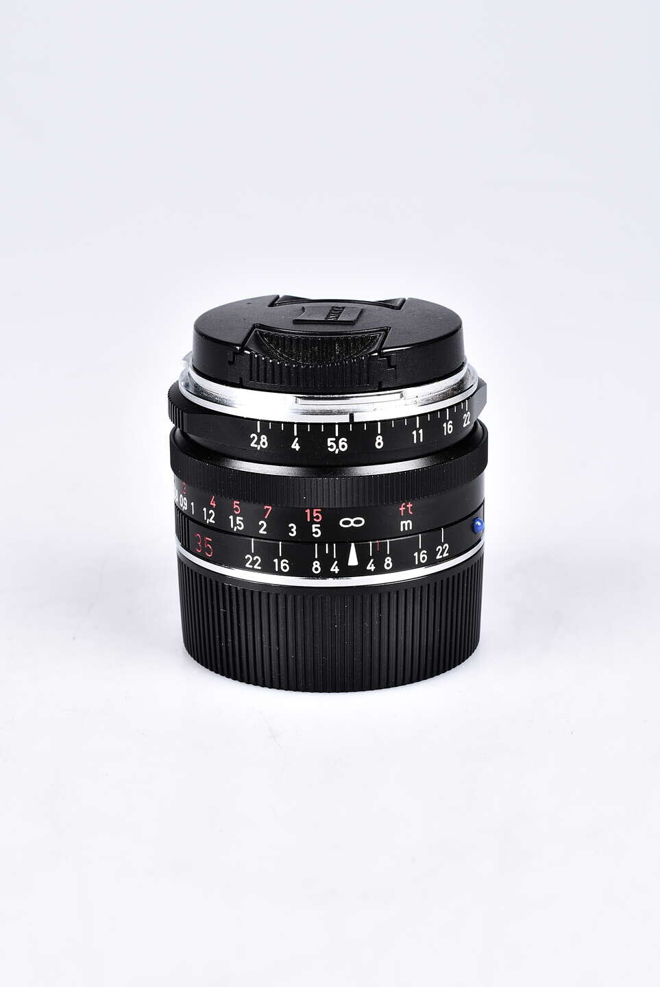 Zeiss C Biogon T* 35 mm f/2,8 ZM pro Leica bazar