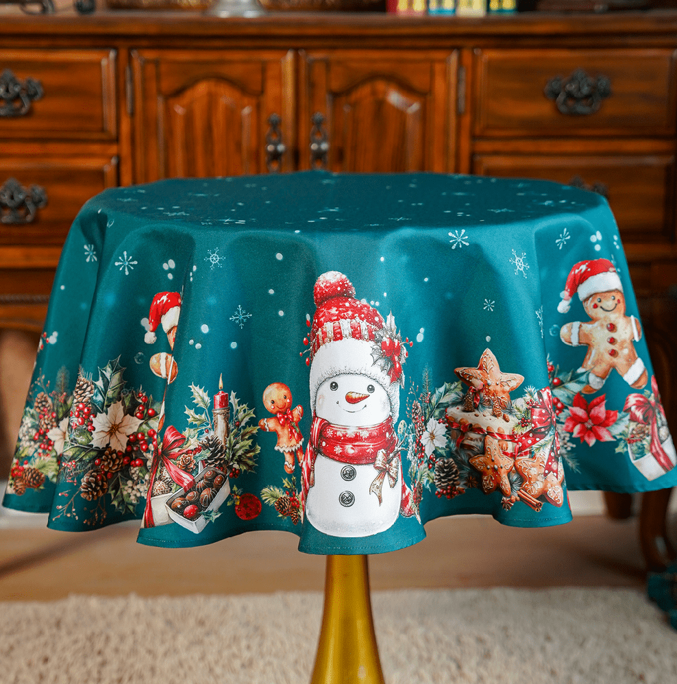 Vánoční ubrus na stůl XMAS PARTY zelená Ø 130 cm Mybesthome