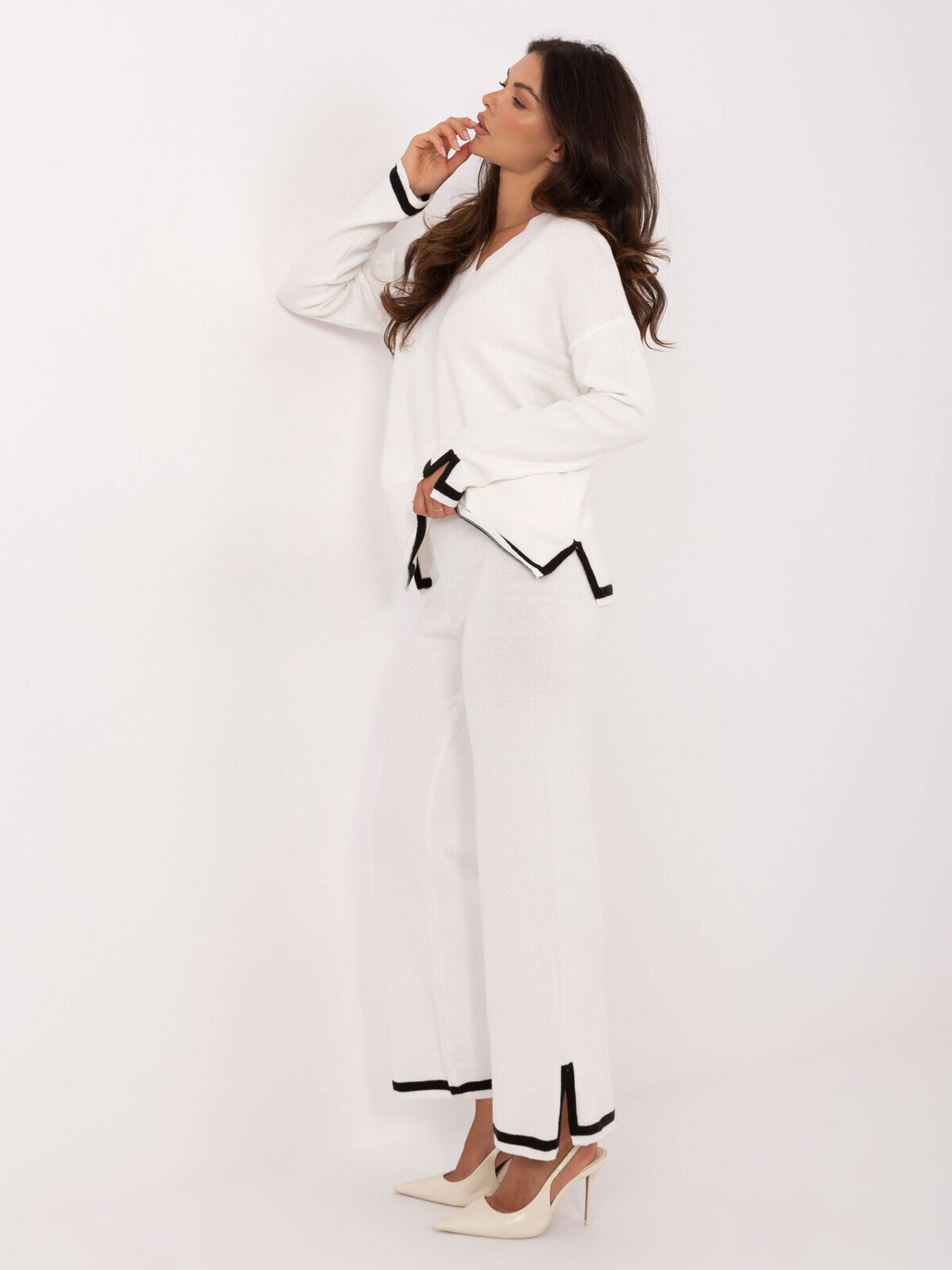 Komplet-IT-KMPL-99062.66-ecru