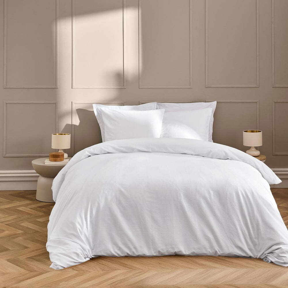Bílé povlečení na dvoulůžko/prodloužené 240x220 cm Linella – douceur d'intérieur