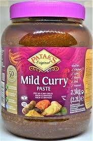 Jemná kořenící pasta Mild Curry Spice Paste Pataks 2,3 kg