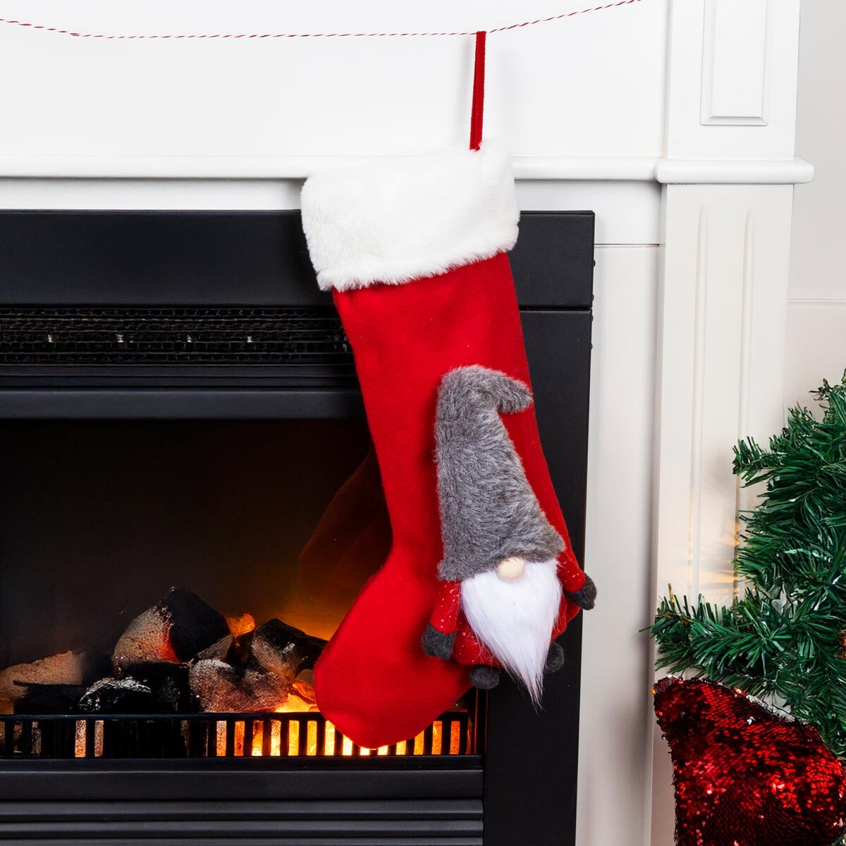 Vánoční punčocha Zimní skřítek, červená