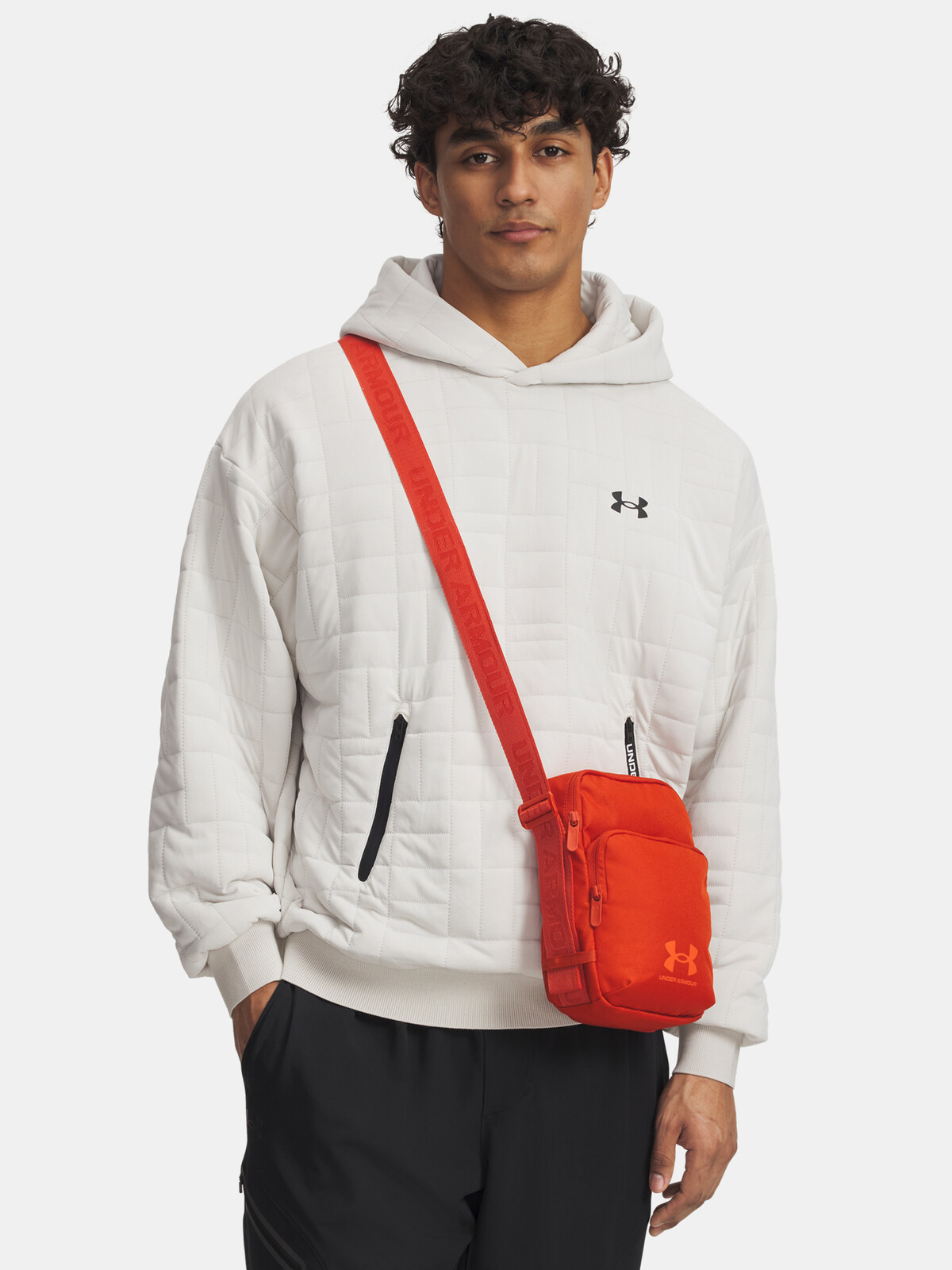 Unisexová taška Under Armour UA Essential Lite Crossbody-ORG - unisex