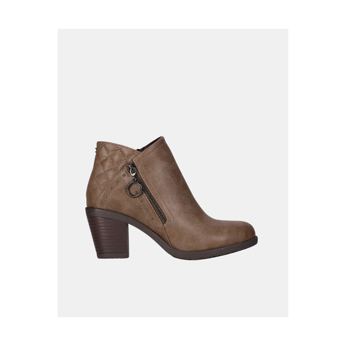 Chika 10  KURAZO 40  Hnědá