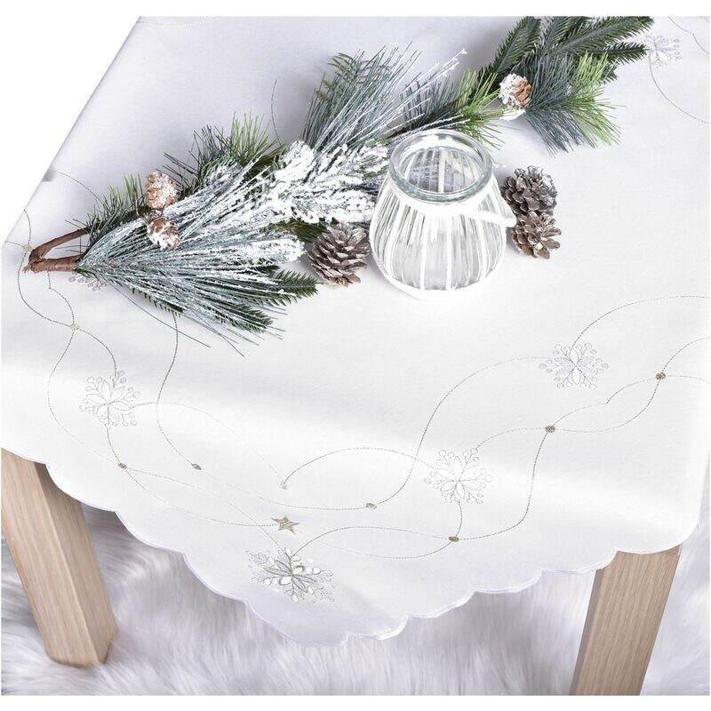 Ubrus Vánoční, Bílo zlaté vločky, smetanový pr. 35 cm