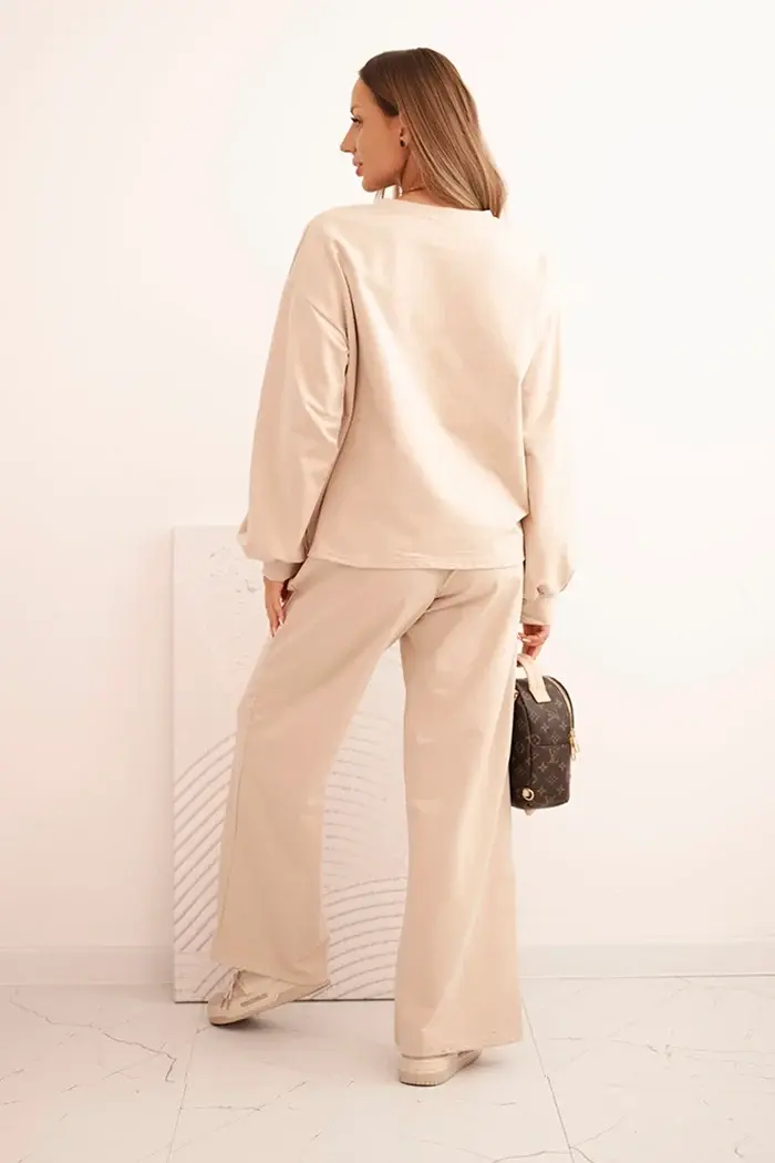 Polski Dámský bavlněný komplet se širokými nohavicemi a mikinou s dlouhým rukávem béžový