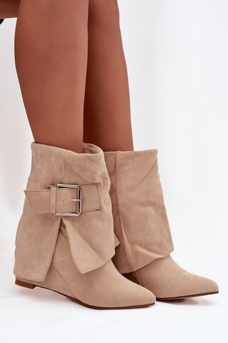 Boto Kotníkové boty na platformě s ohnutým horním lemem a přezkou eko semiš béžové Vortinia