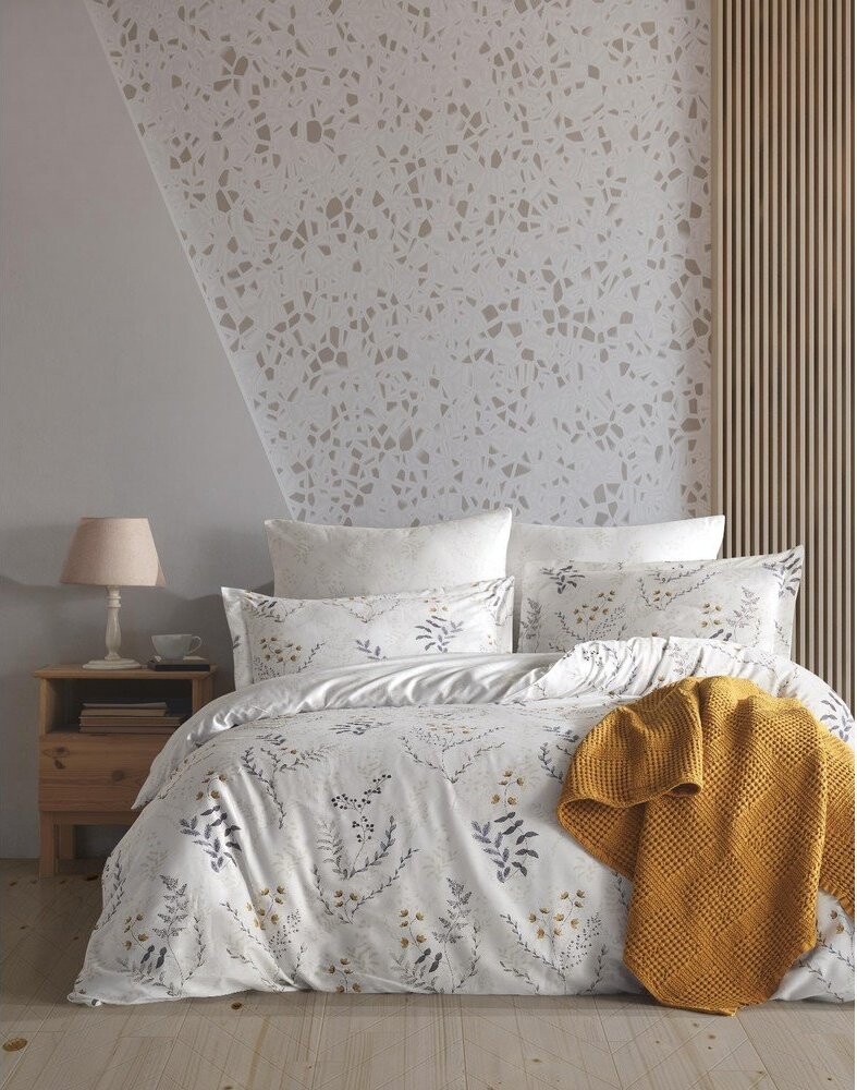 Béžové povlečení na dvoulůžko/prodloužené z bavlny Renforcé 240x220 cm Soft Floral – Mila Home Luxury