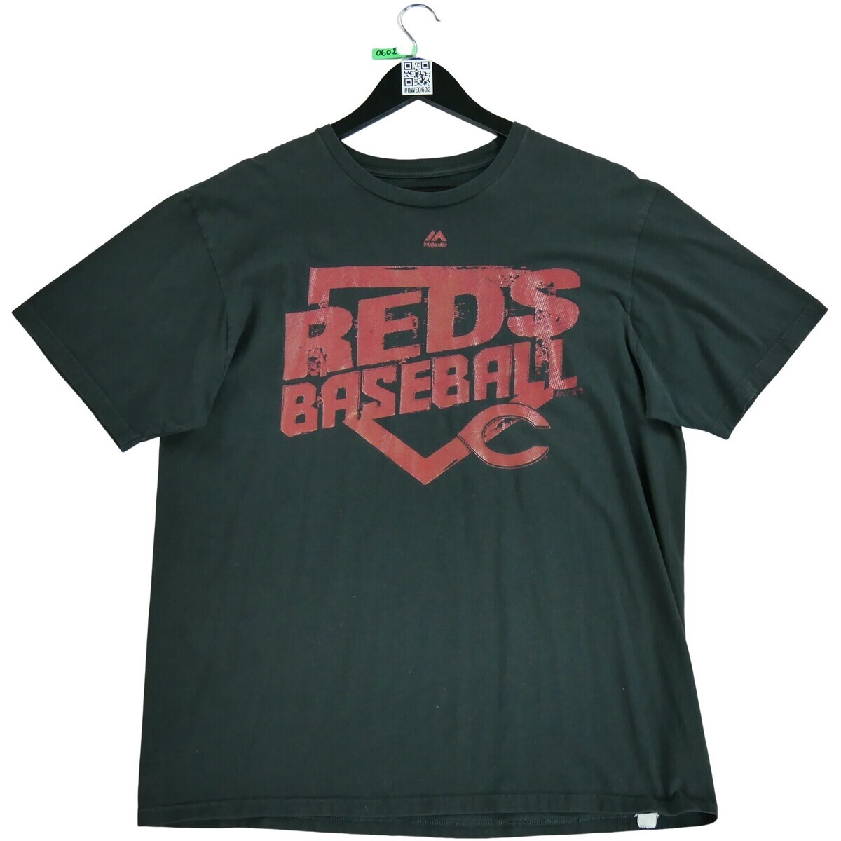 Majestic  150518  Černá