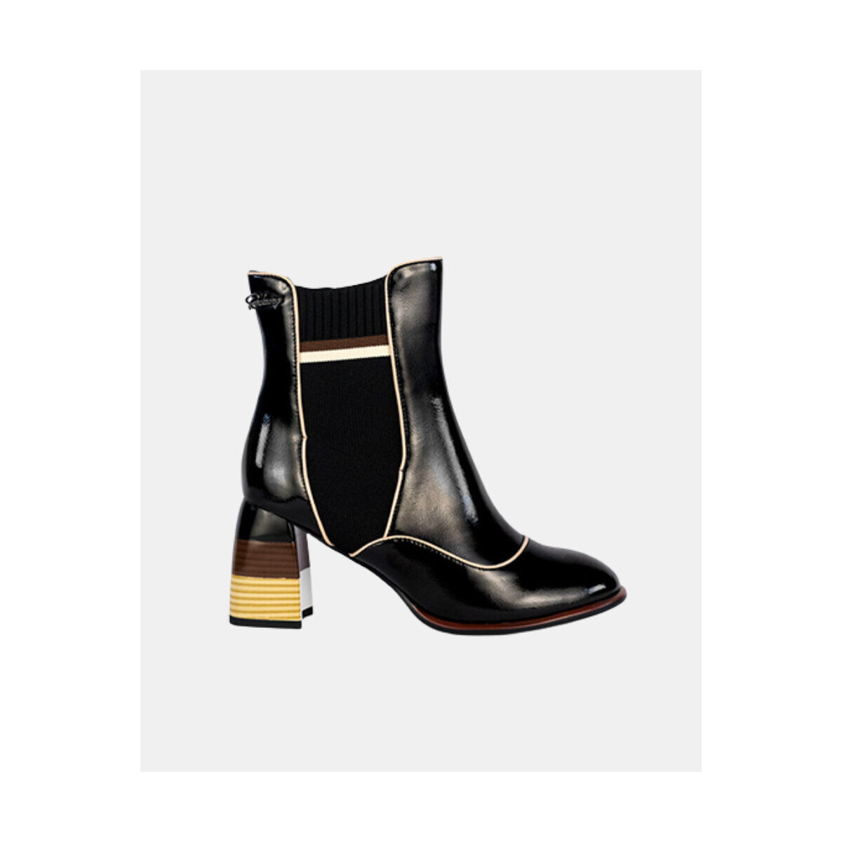 Rock Away  84563  Černá