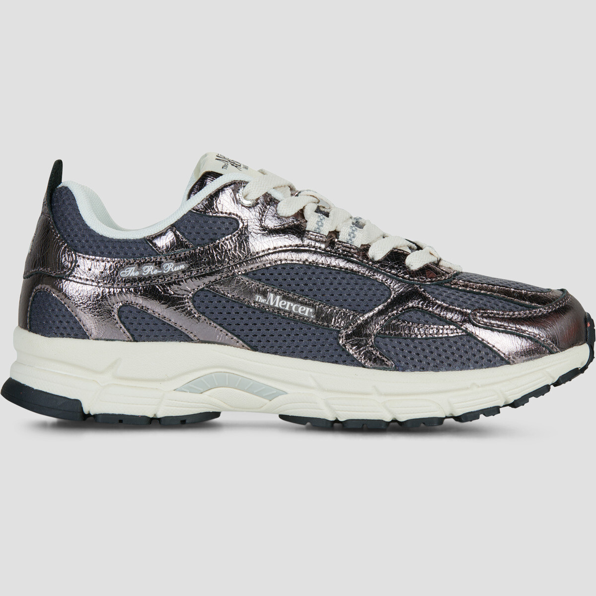 Mercer Amsterdam  The Re-Run Cracked  Šedá