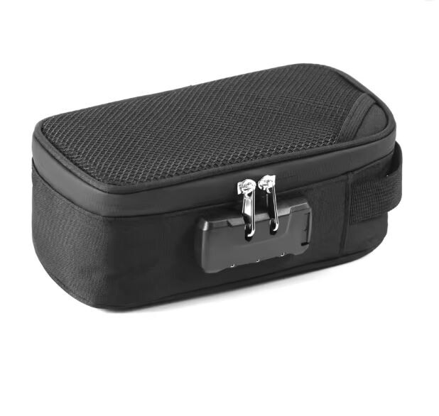 Cestovní taška se zámkem - Černá