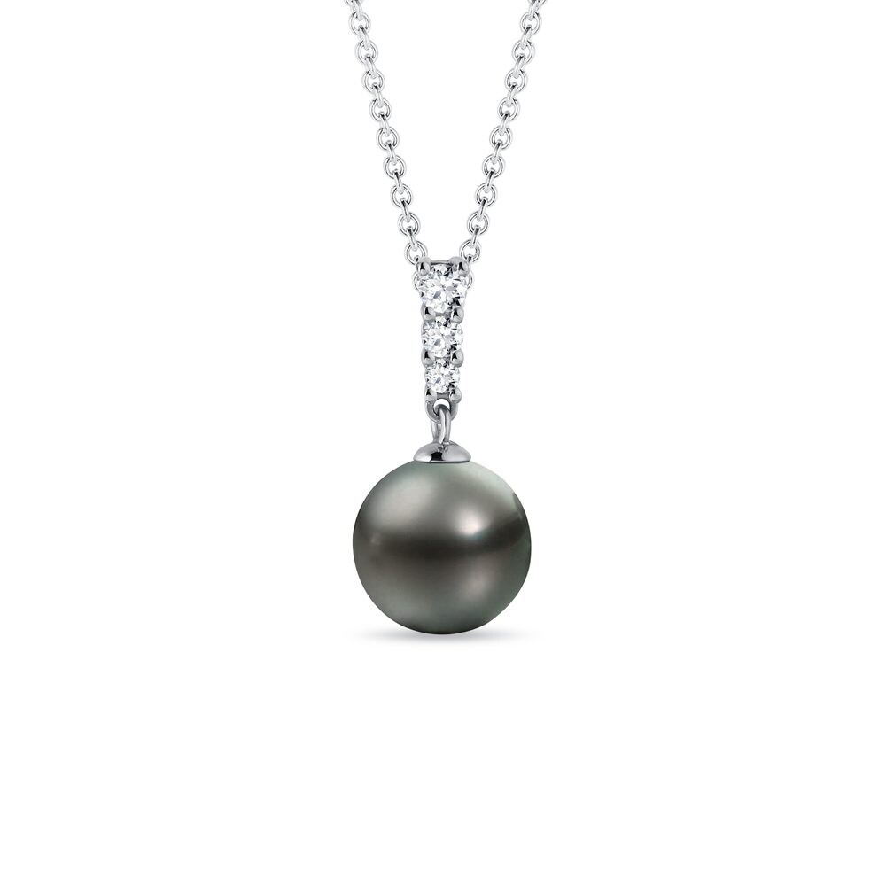 Přívěsek z bílého zlata s tahitskou perlou a 3 brilianty KLENOTA