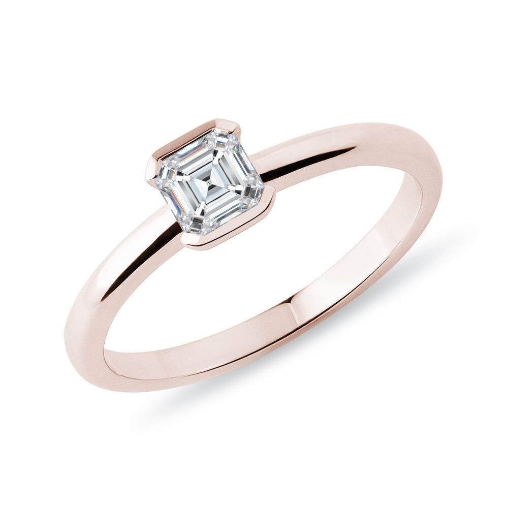 Zásnubní prsten s asscher diamantem v růžovém zlatě KLENOTA