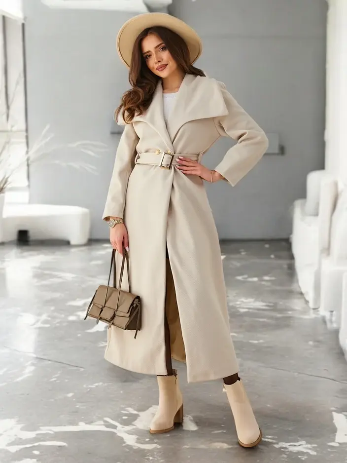 Resti Women's maxi coat with a tie