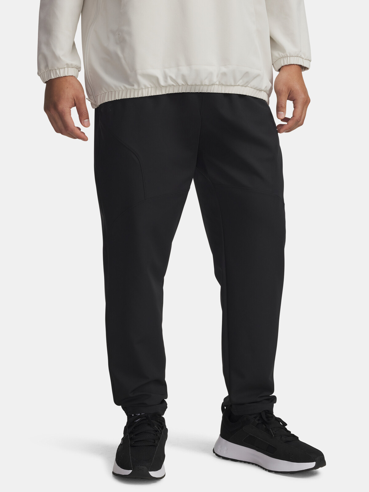 Pánské sportovní kalhoty Under Armour UA Unstoppable Tapered Pants-BLK - Pánské