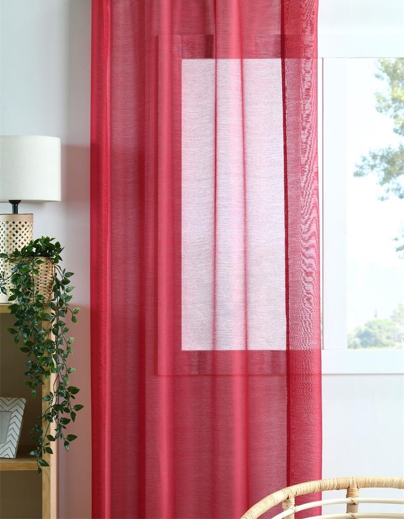 Dekorační dlouhá záclona s řasící páskou WOOD červená 140x245 cm (cena za 1 kus) MyBestHome