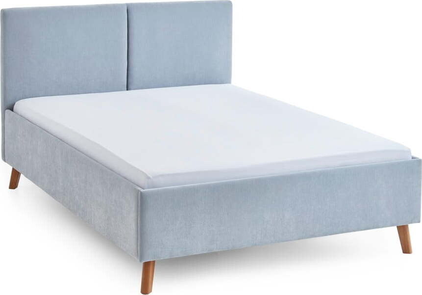 Světle modrá čalouněná dvoulůžková postel s roštem 140x200 cm Piano – Meise Möbel